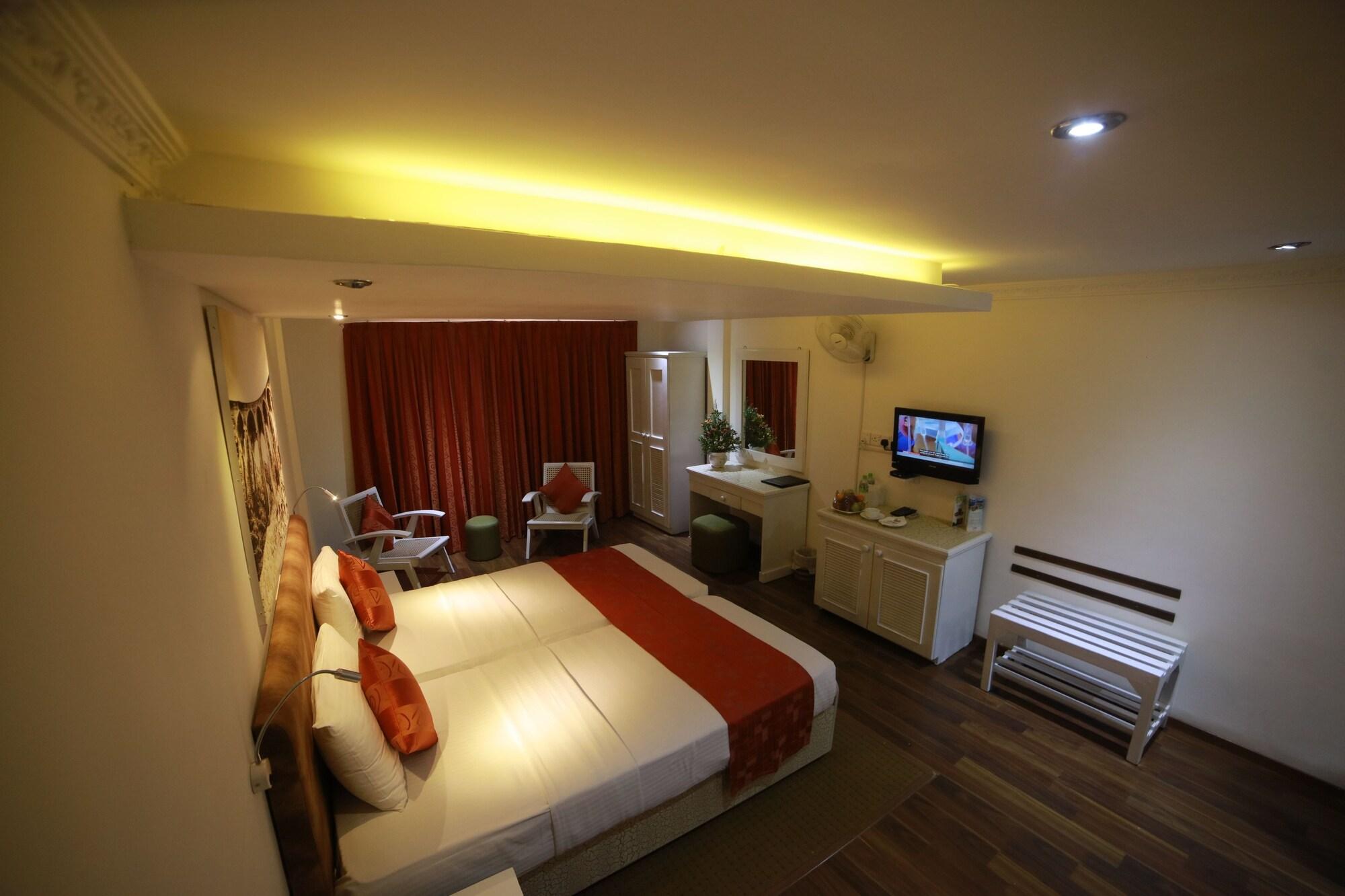 Orient Hotel Бандаравела Экстерьер фото