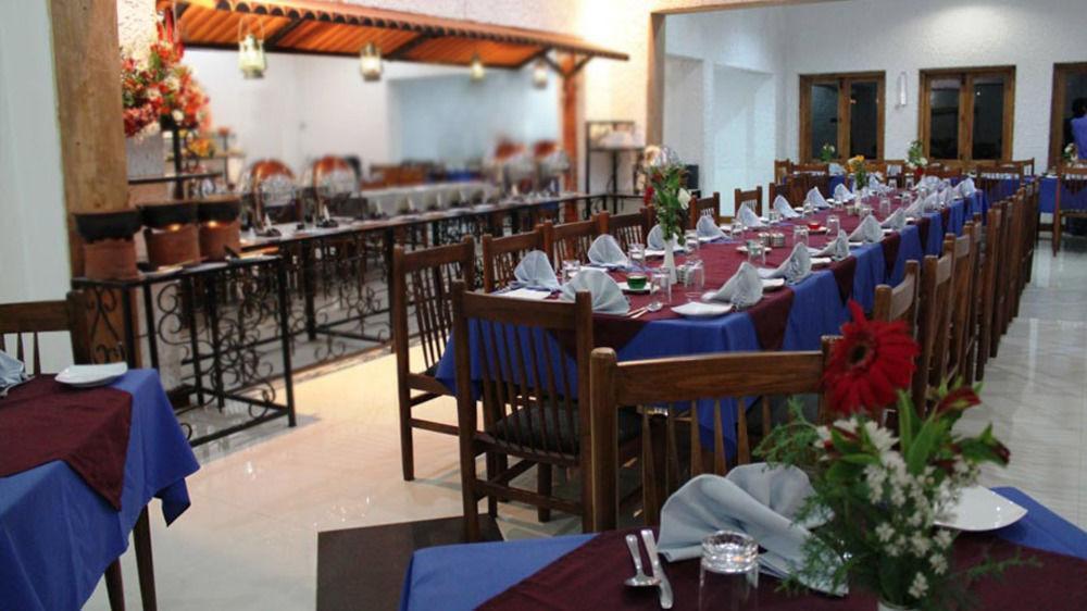 Orient Hotel Бандаравела Экстерьер фото