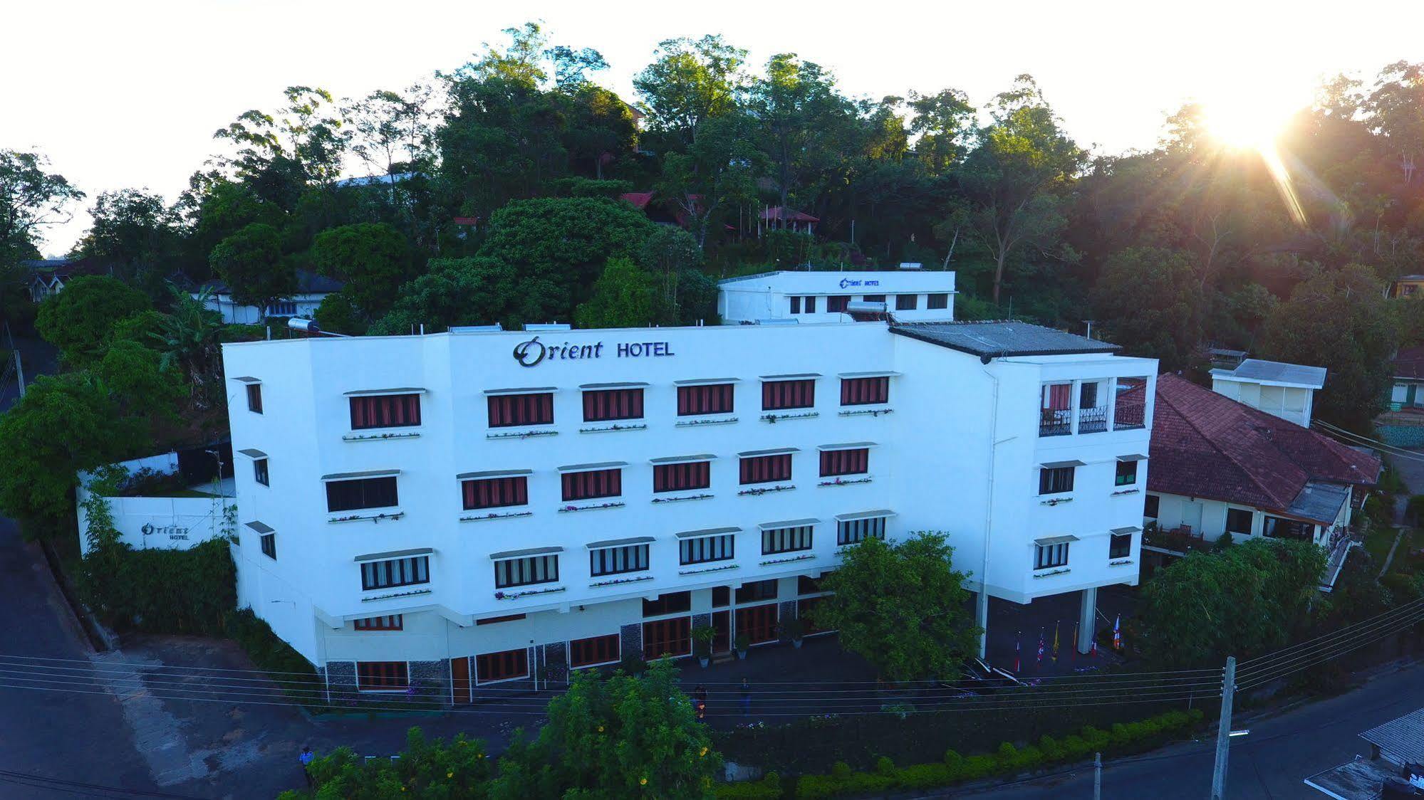 Orient Hotel Бандаравела Экстерьер фото